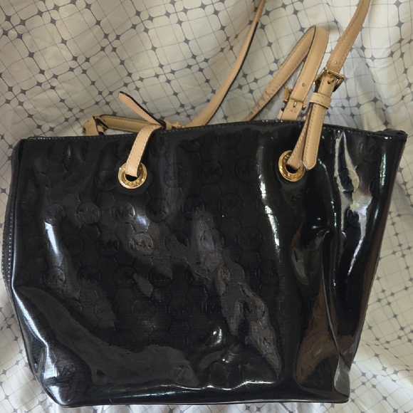 Michael Kors Handbags - Michael Kors Black Patent Leather Tote with Gold Accents